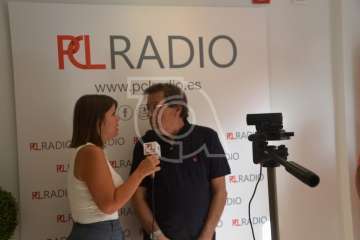 PCL Radio estrena programación e inmortaliza a Antonio Uche (Foto TA)